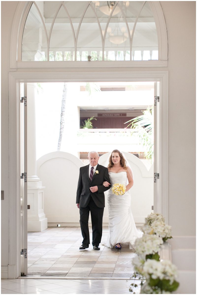 wisconsin hawaii destination wedding photog at hilton 