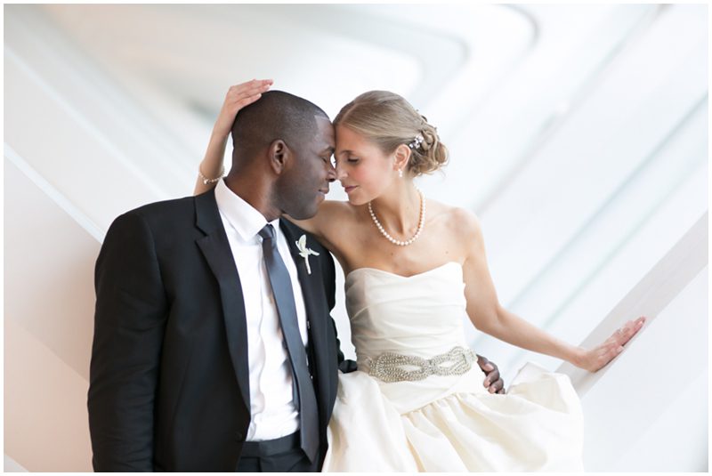 00 milwaukee art museum wedding photographer_279