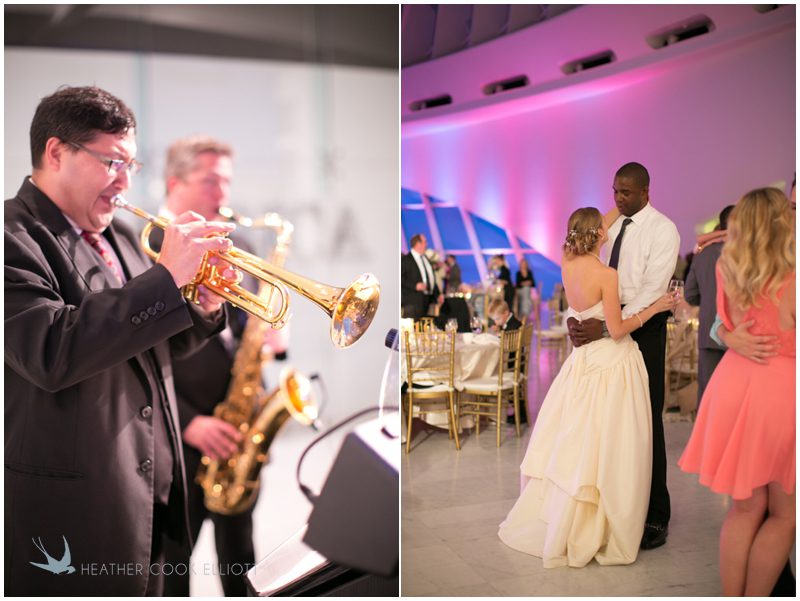 milwaukee art museum wedding photographer_300