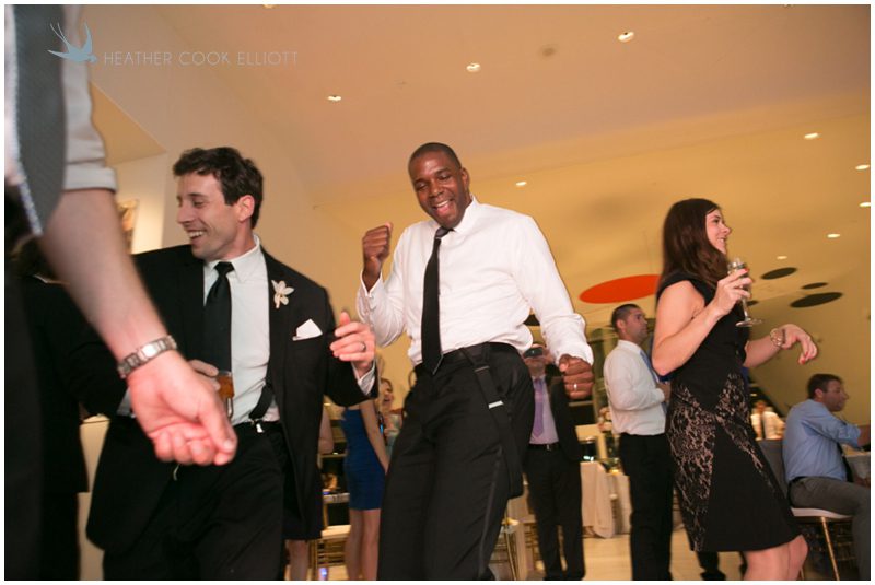 milwaukee art museum wedding photographer_307