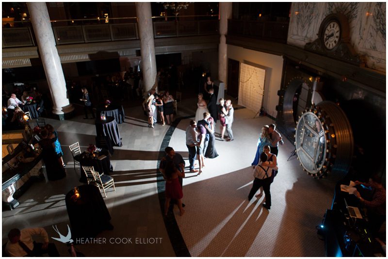 Villa Terrace Historical Society Wedding_179