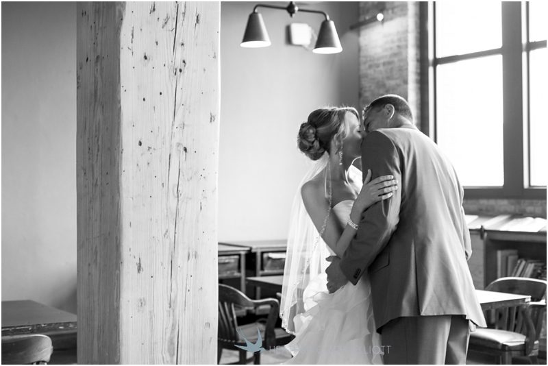 Milwaukee Art Museum Wedding_114