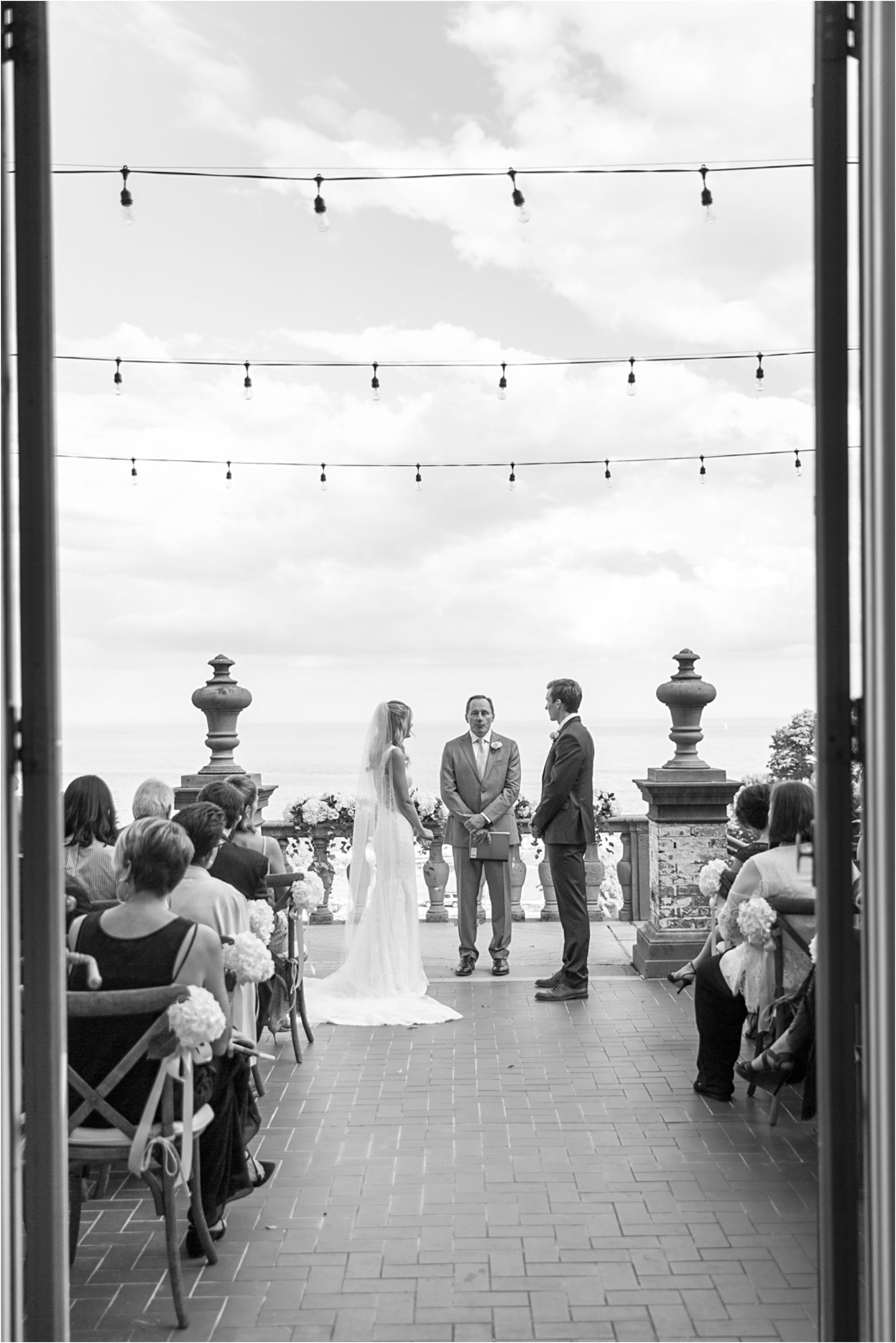 villa terrace milwaukee wedding photographer 