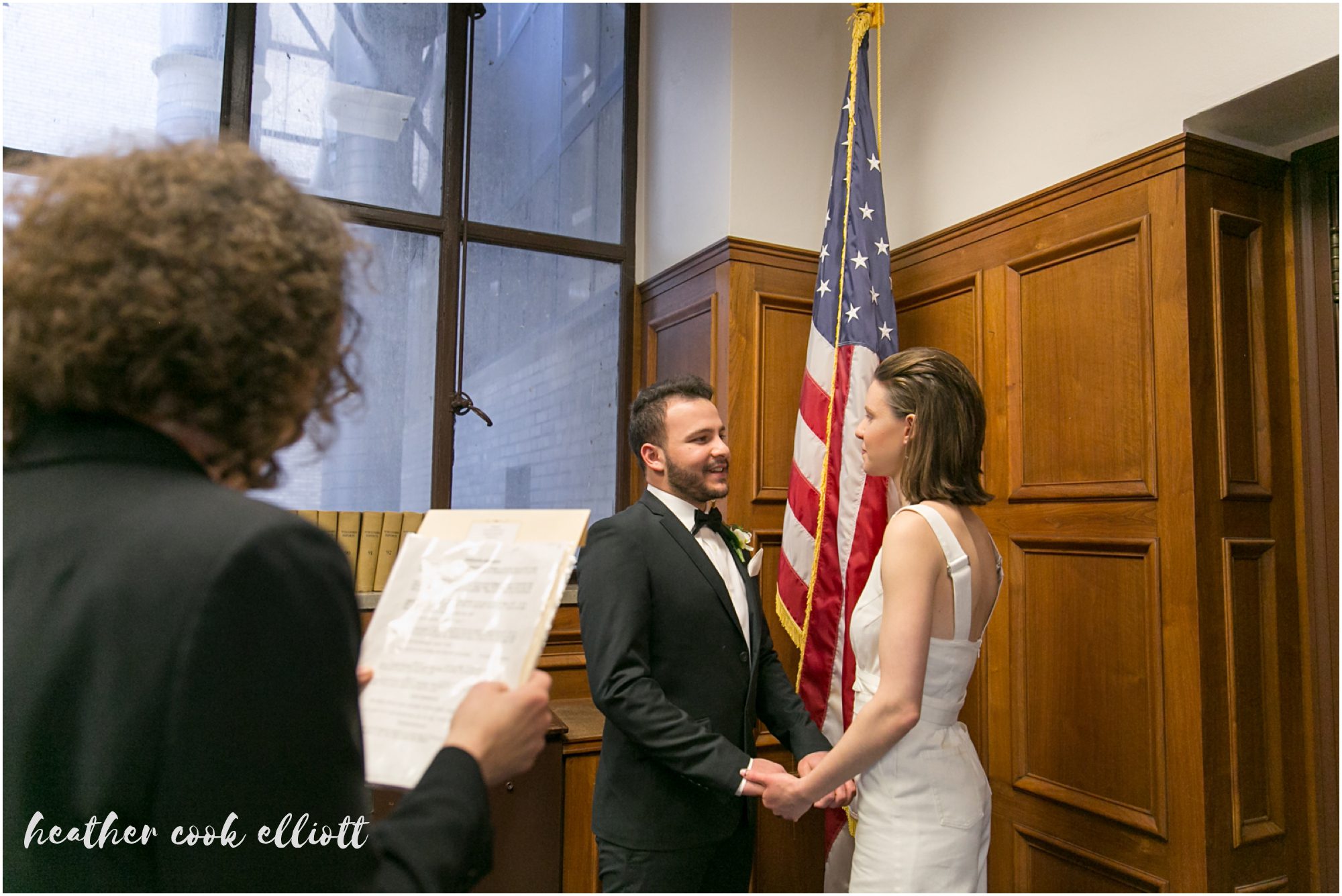 modern Milwaukee courthouse wedding black and white