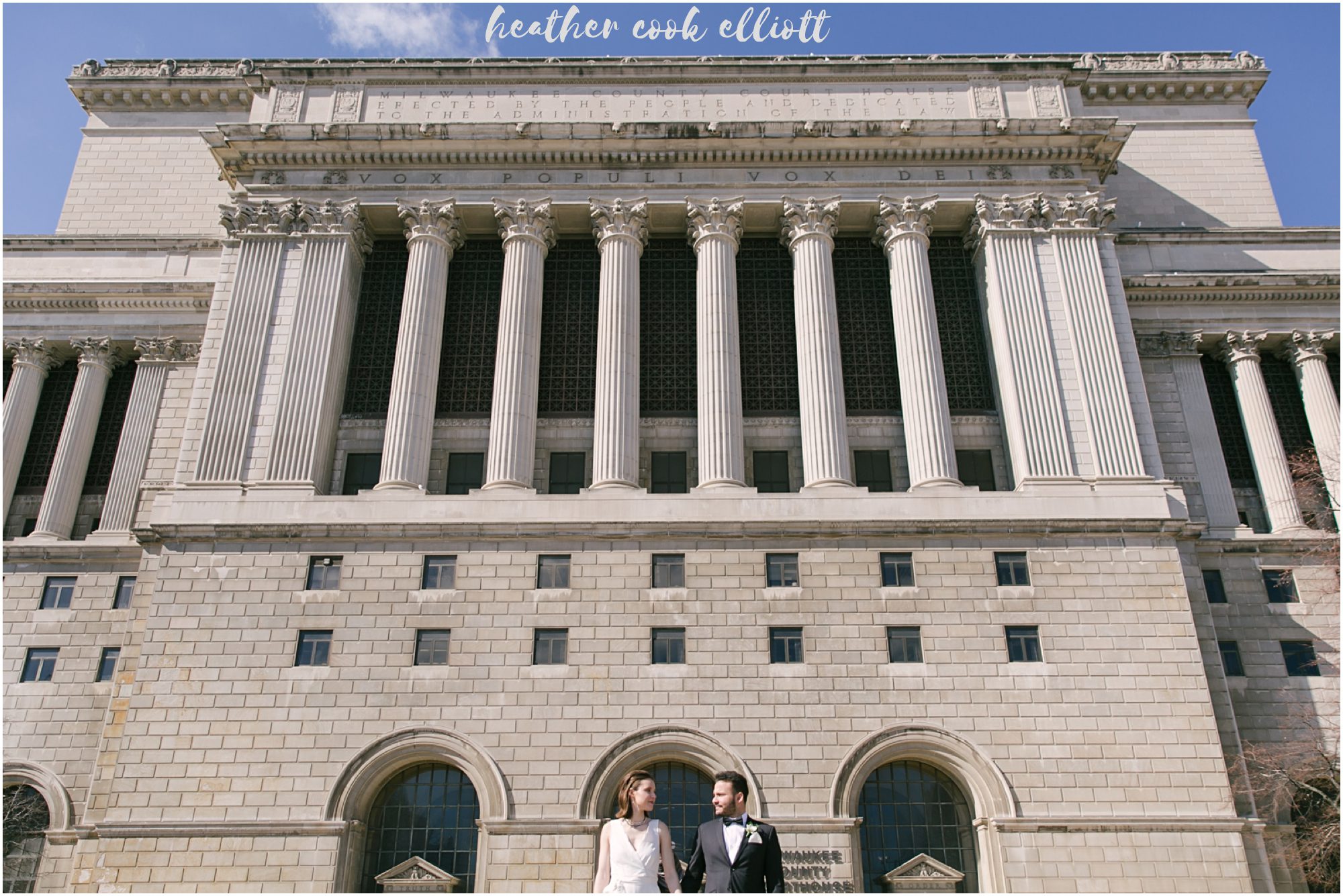 modern Milwaukee courthouse wedding black and white