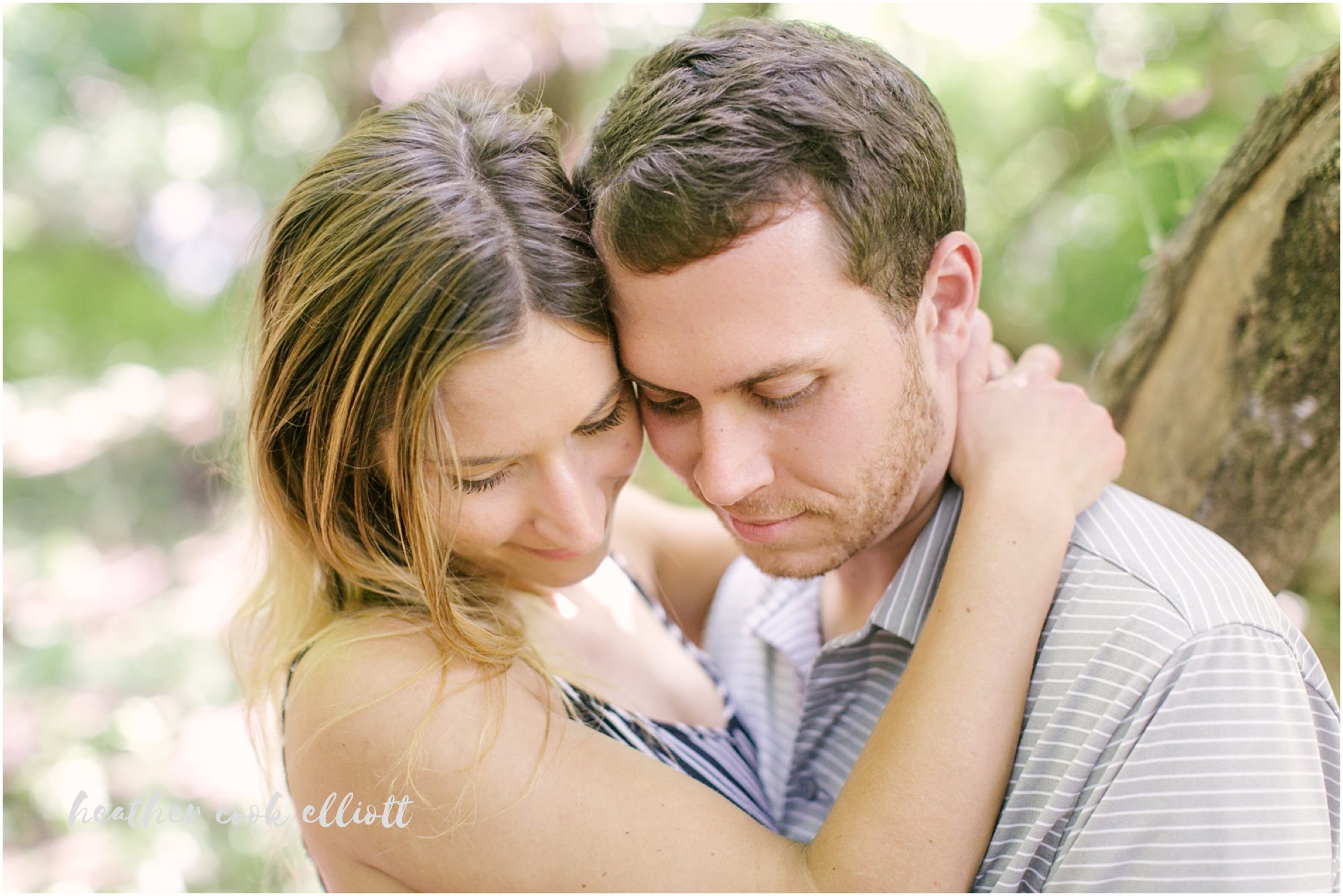 Milwaukee riverside engagement session