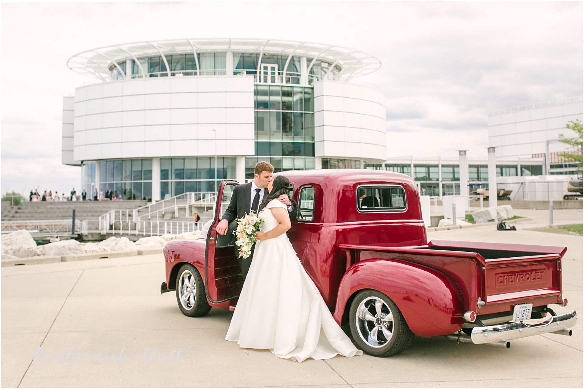 Discovery World Wedding lakeside Milwaukee