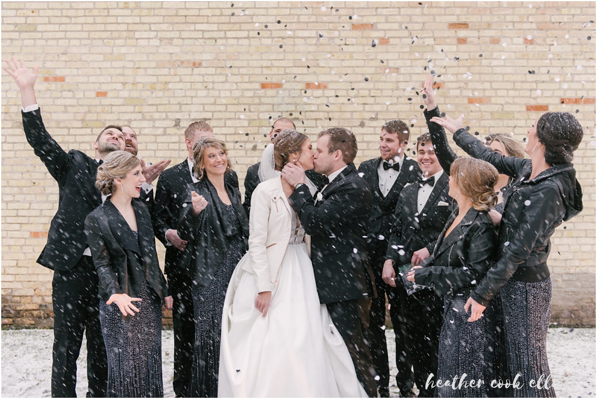 wisconsin winter NYE wedding with confetti