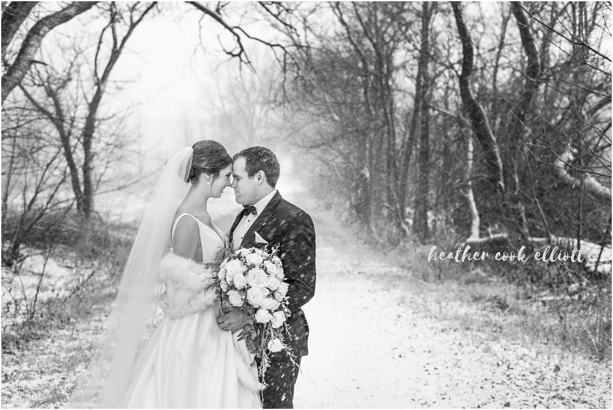 wisconsin winter NYE wedding