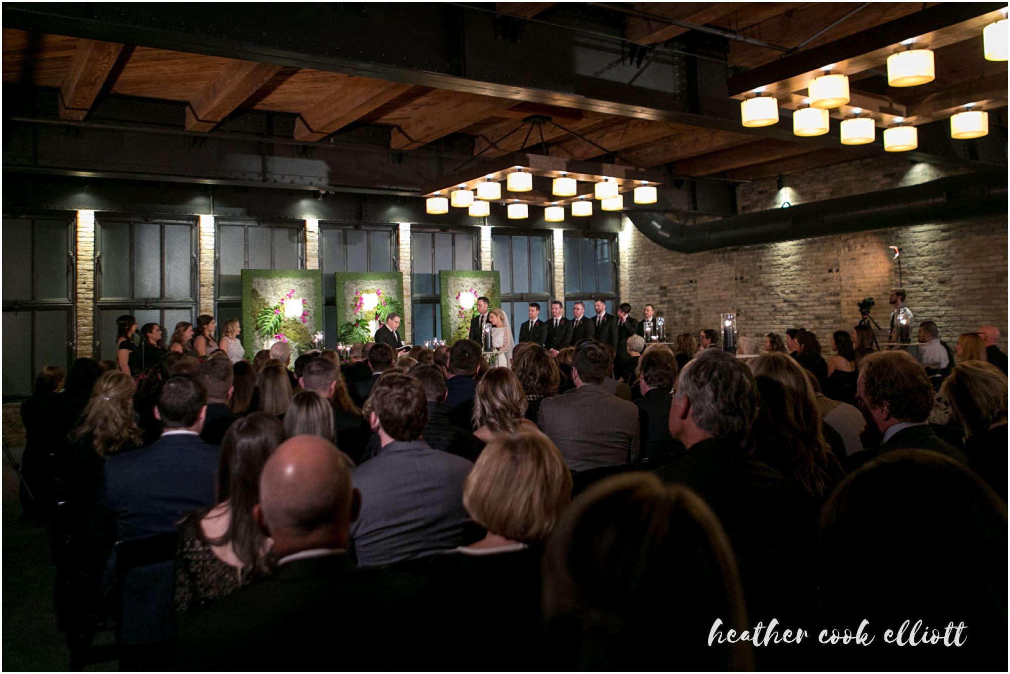 pritzlaff winter wedding in galleria