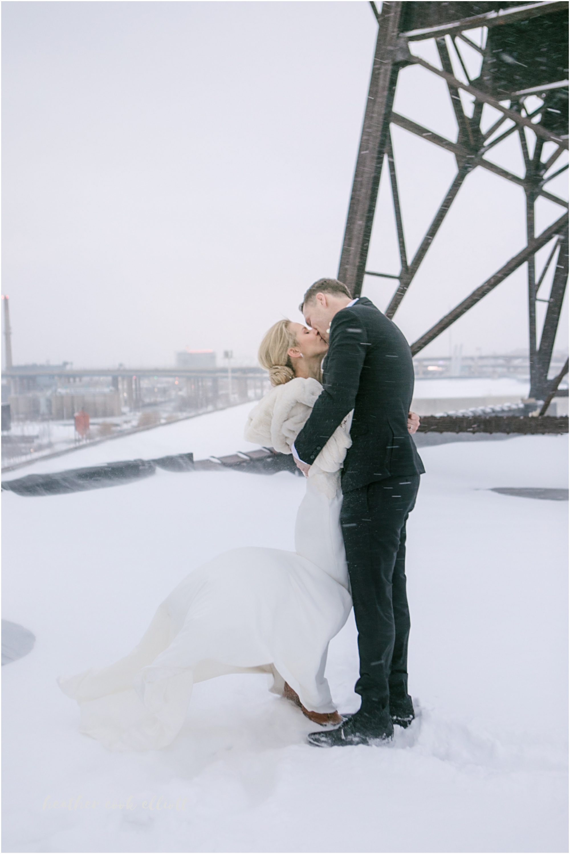 pritzlaff winter wedding rooftop