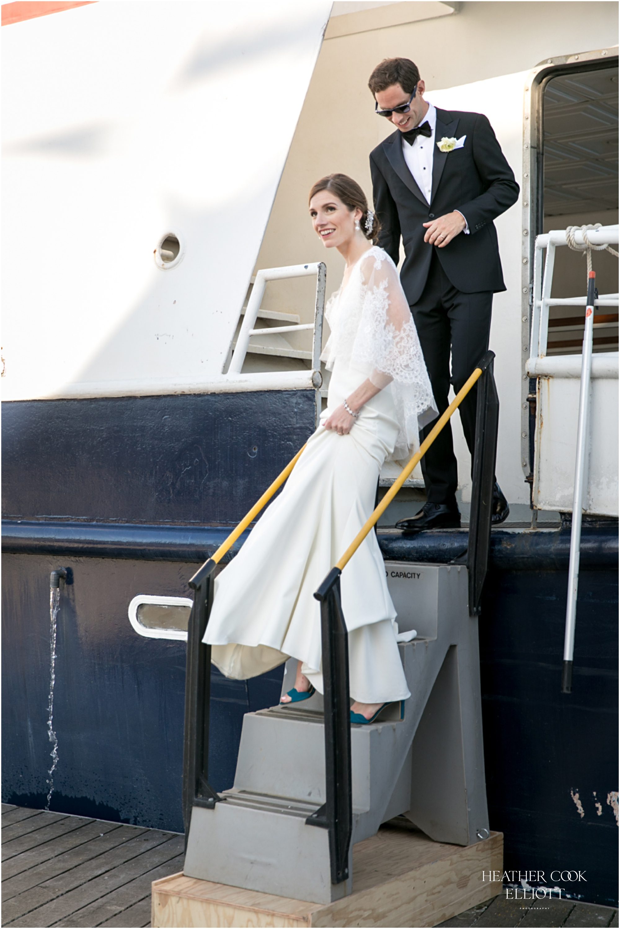 discovery world wedding cocktail cruise