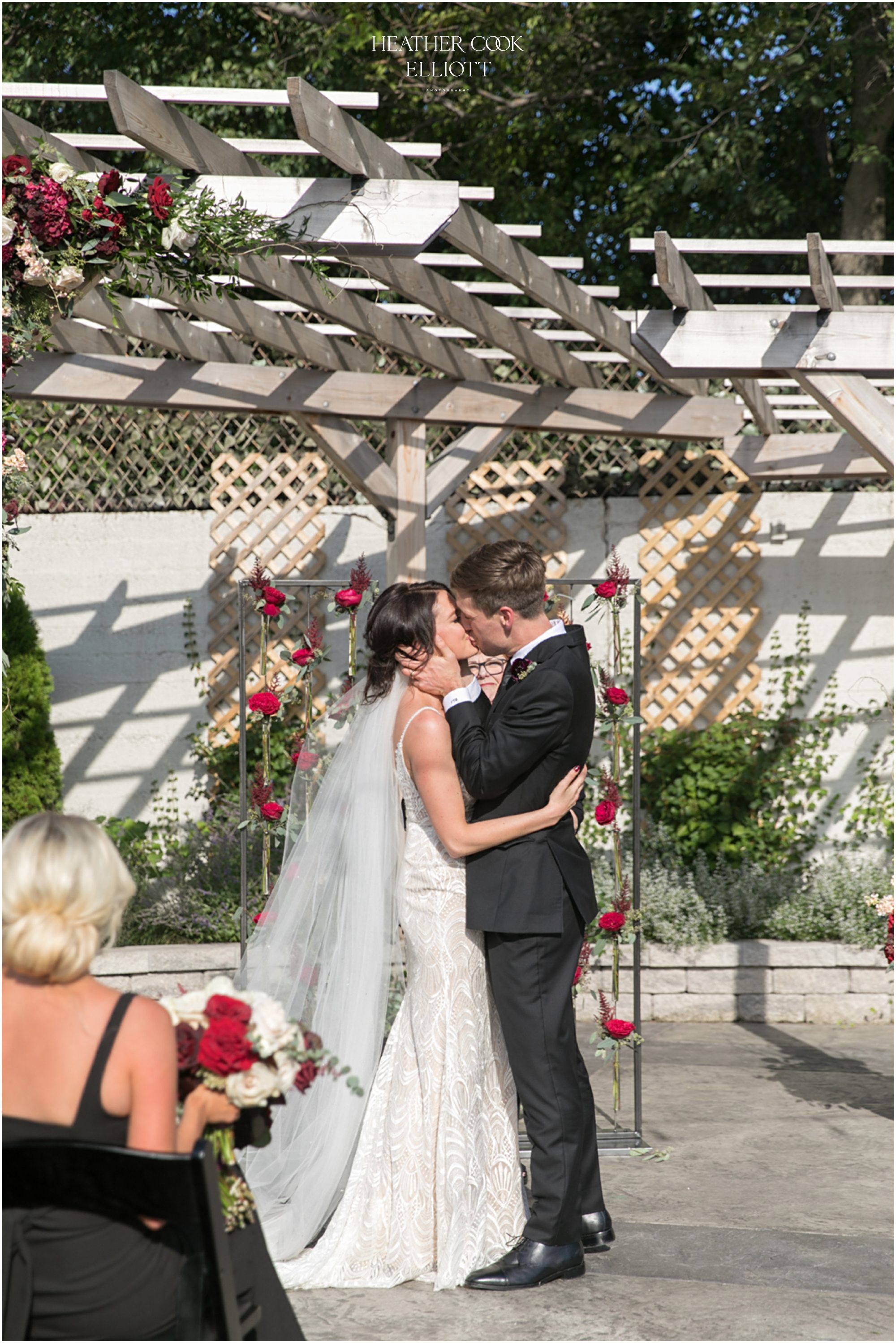 ivy house outdoor patio wedding