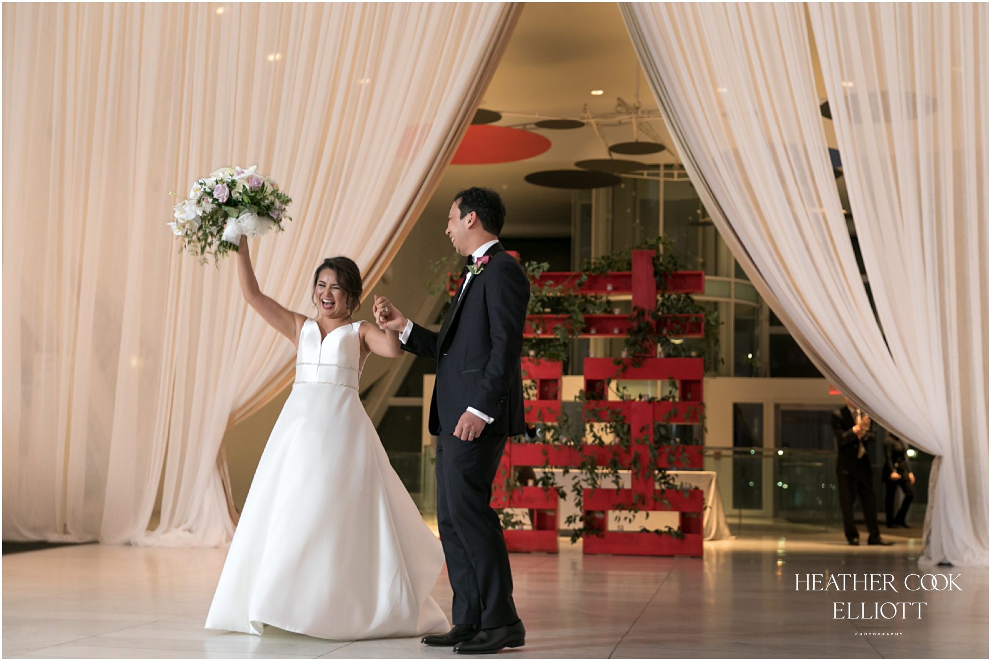 milwaukee art museum reception entrance