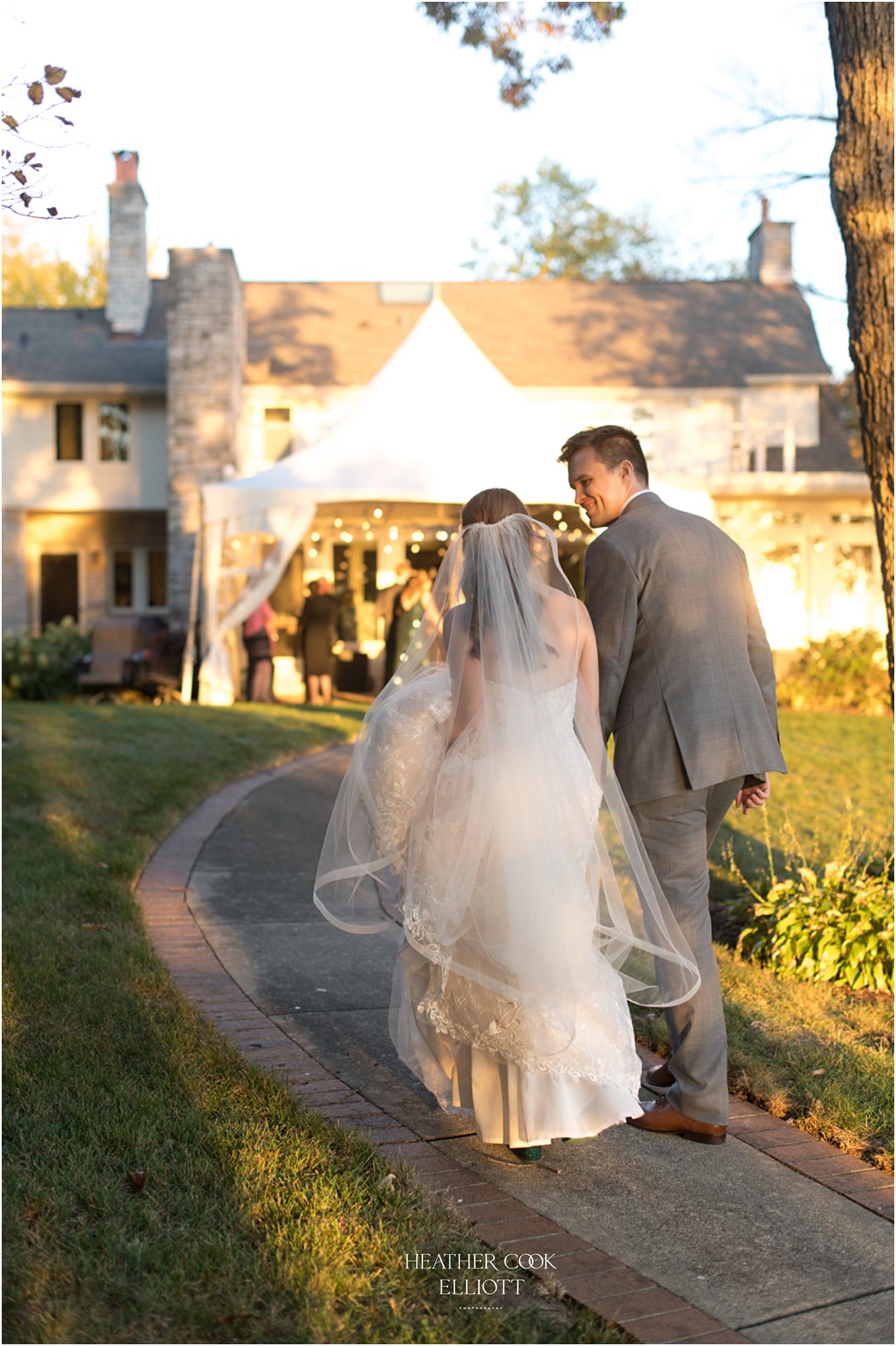 oconomowoc lake wedding in fall at sunset