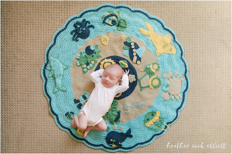 newborn photography with crochet blanket