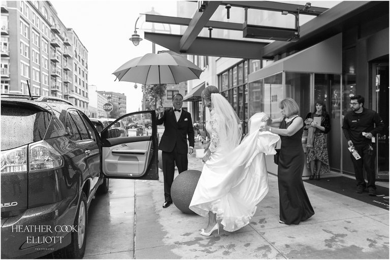 Heather & Connor | Milwaukee Art Museum October Wedding » Heather Cook ...