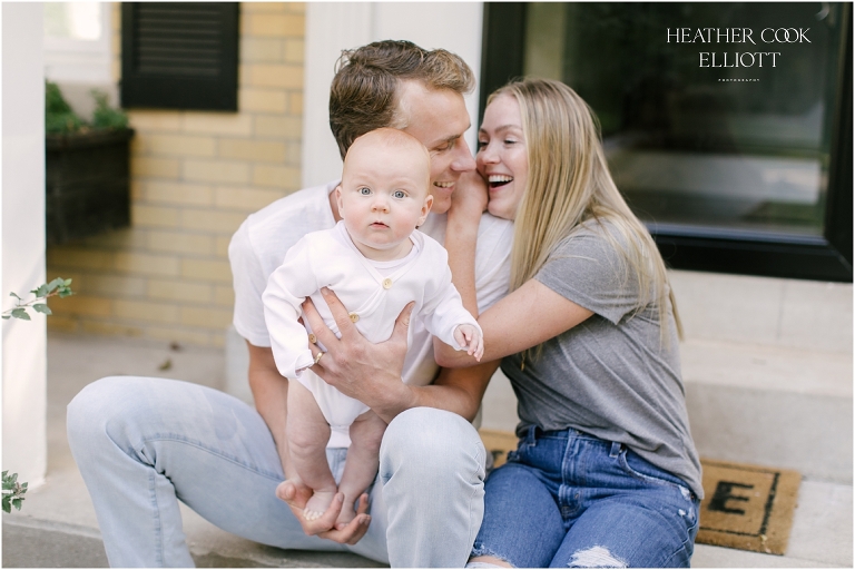 foxpoint family session at home in fall with dog