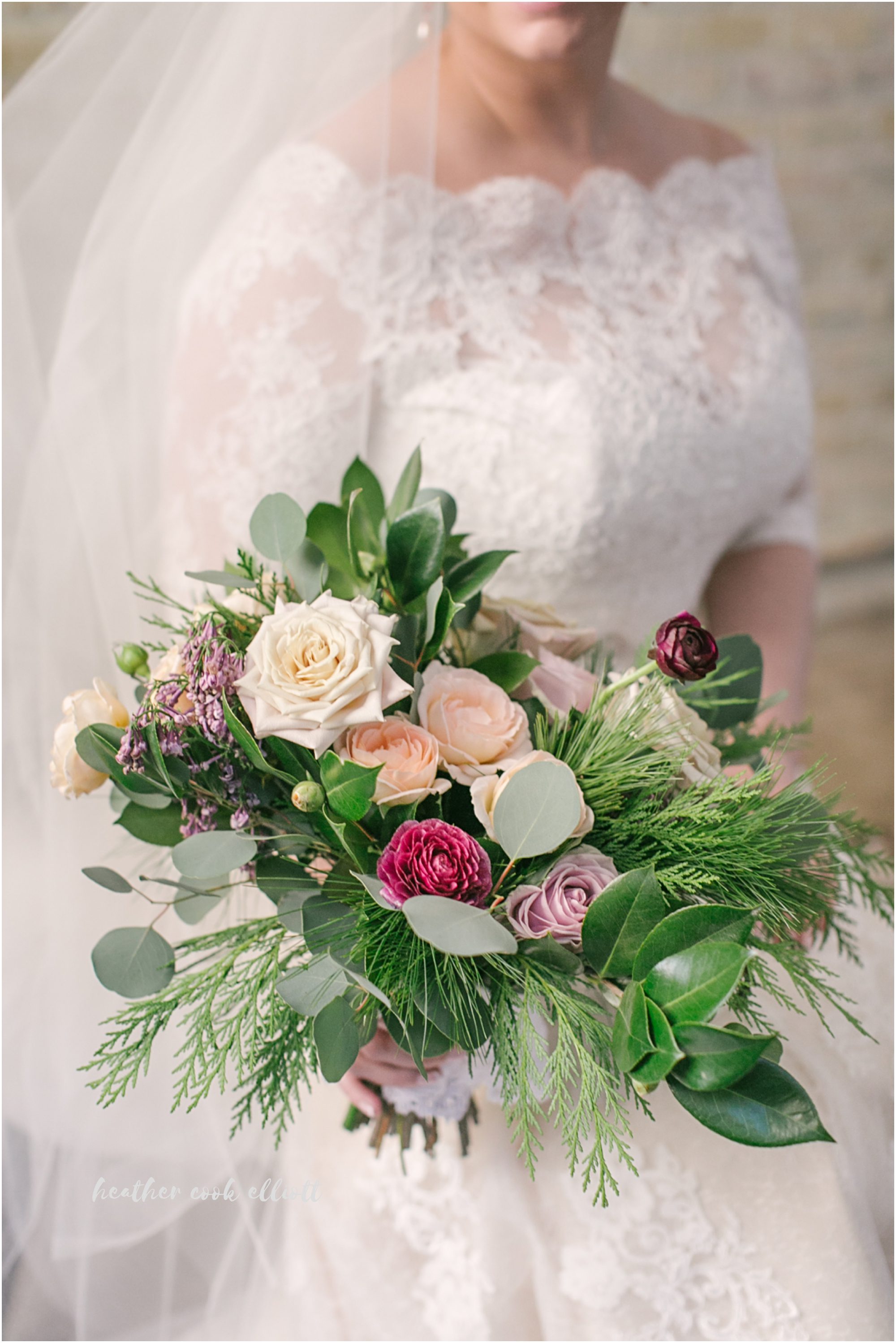 Grain Exchange winter wedding with confetti