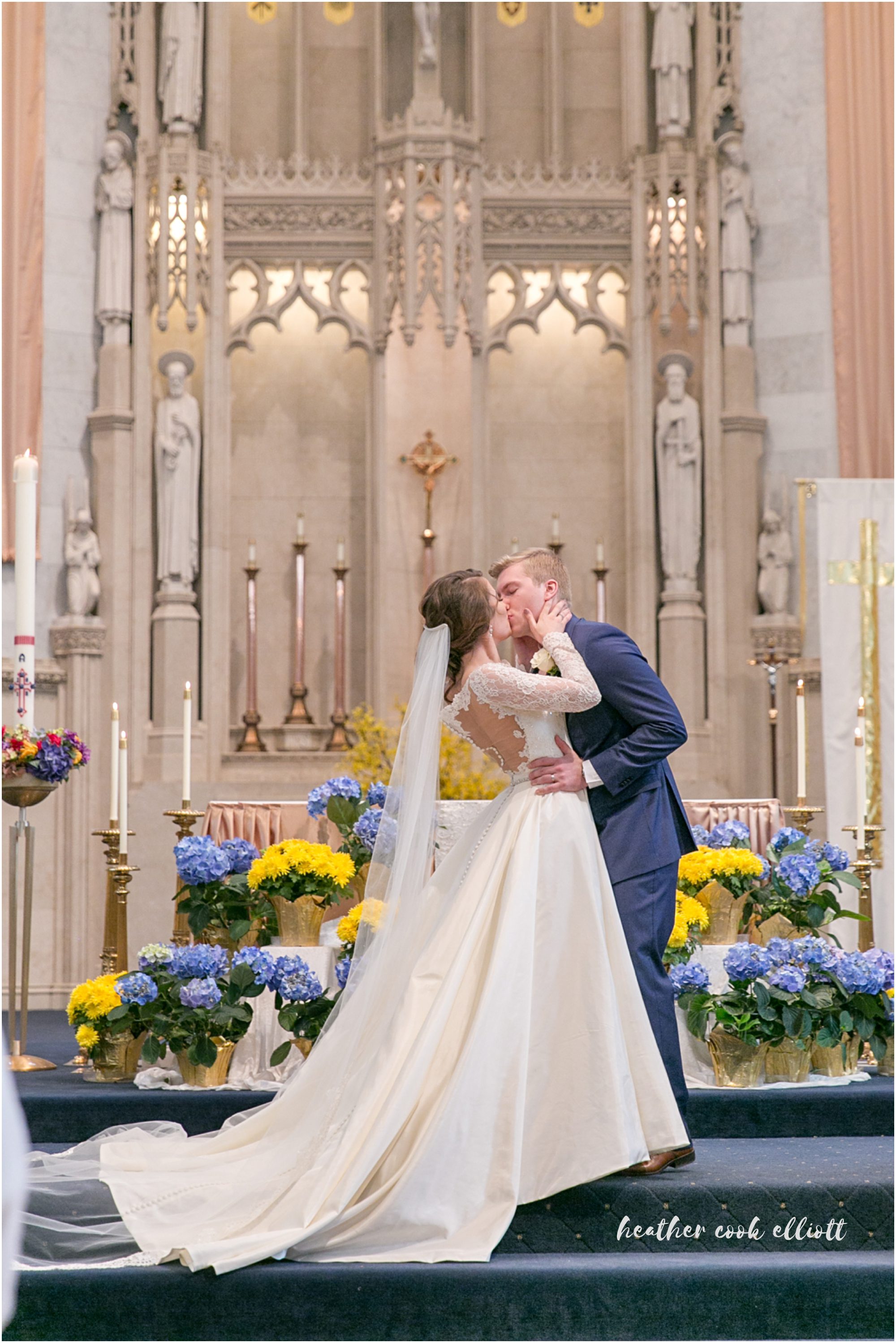 marquette joan of arc wedding portraits