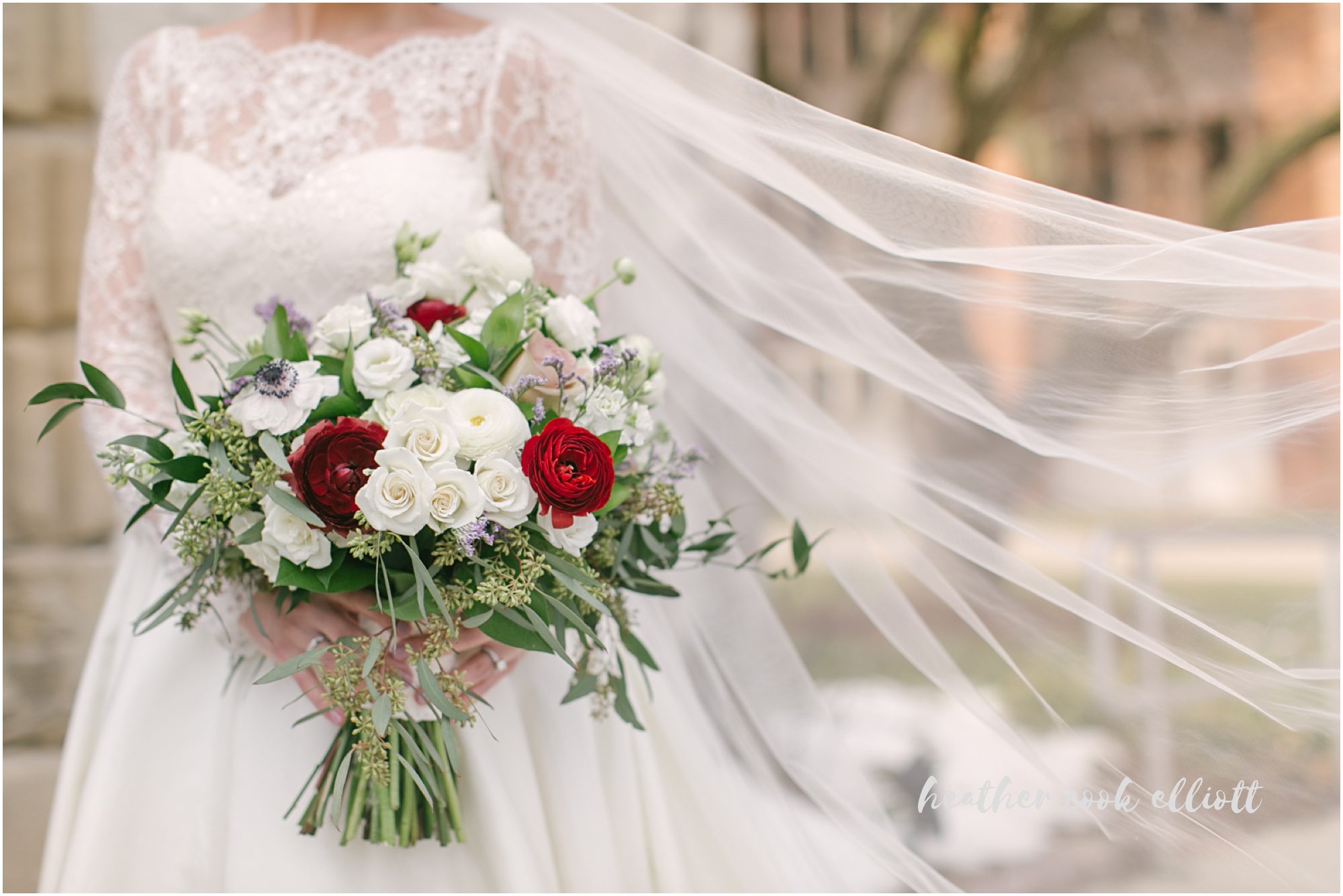 marquette joan of arc wedding portraits
