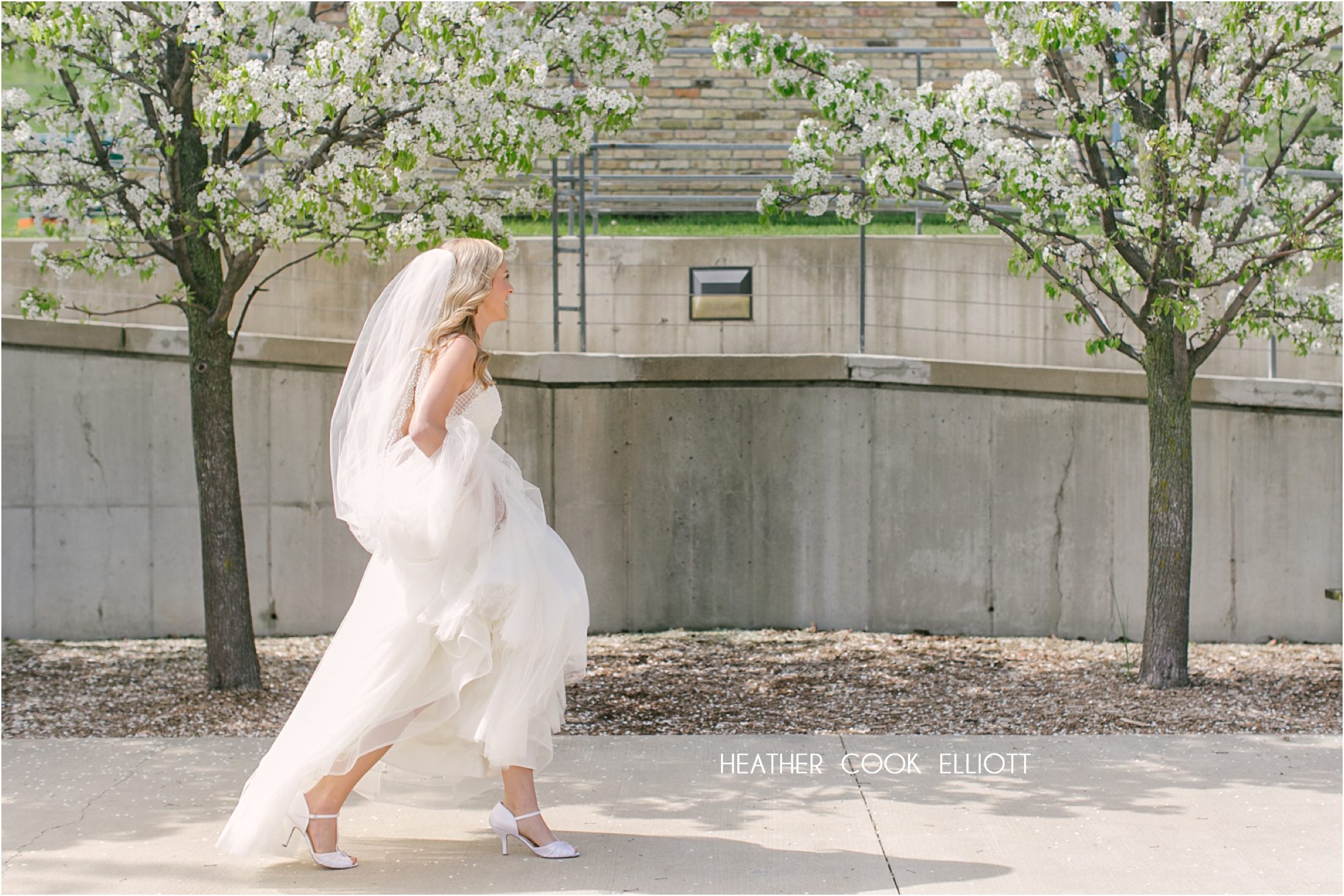 Milwaukee Art Museum Wedding Journeyman Hotel
