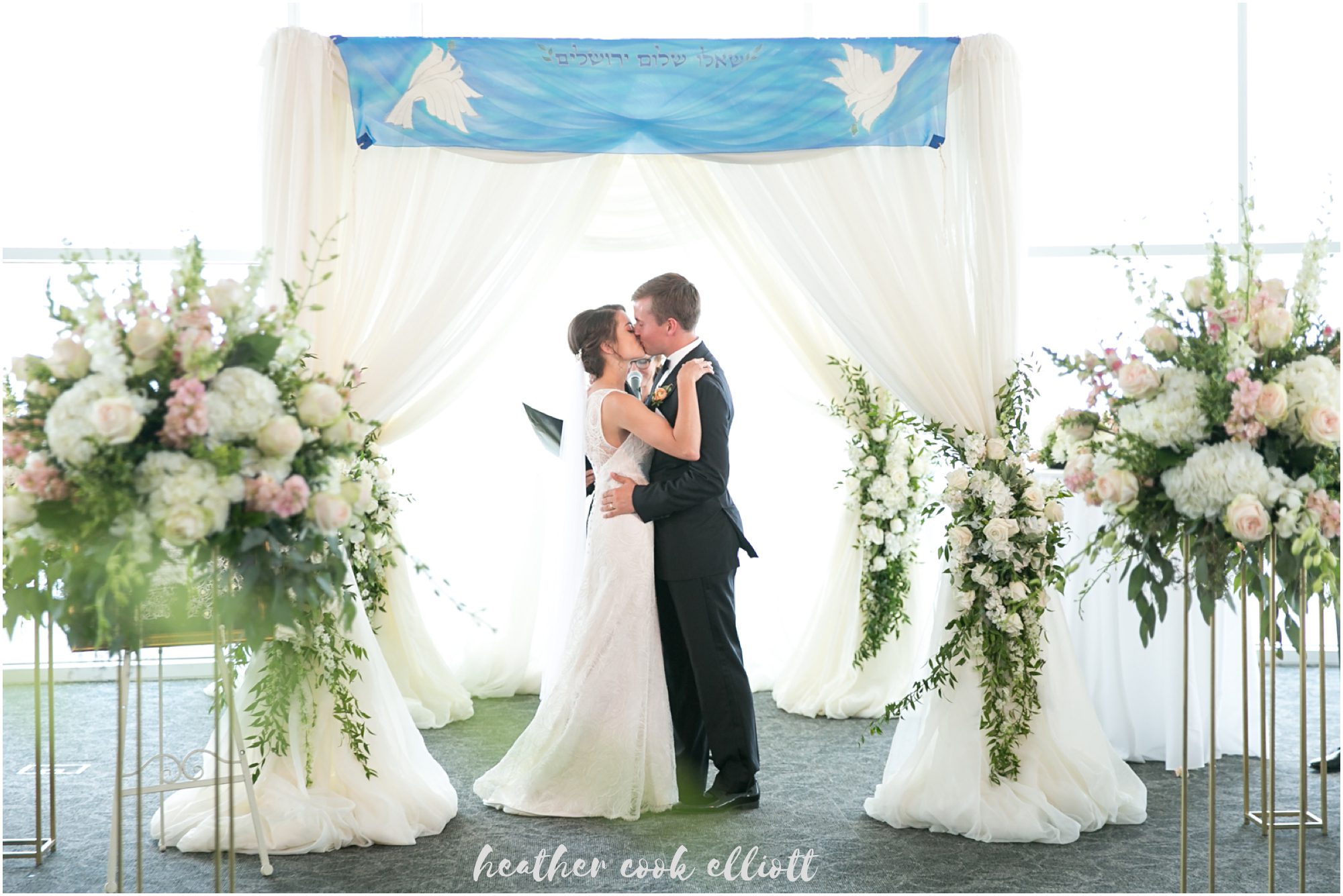 pilot house discovery world jewish wedding