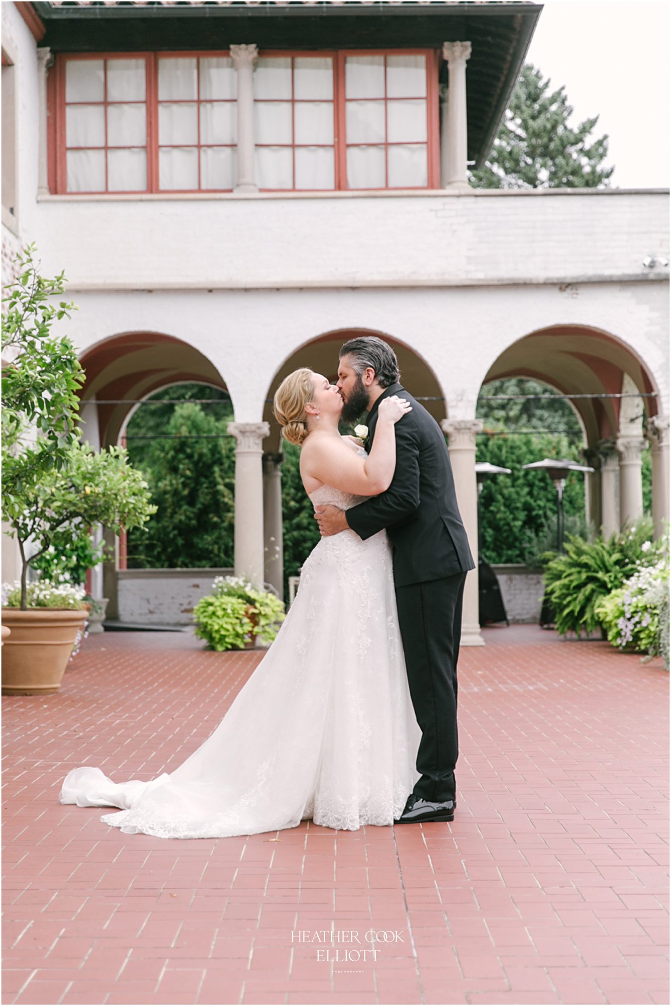 villa terrace bride and groom first look