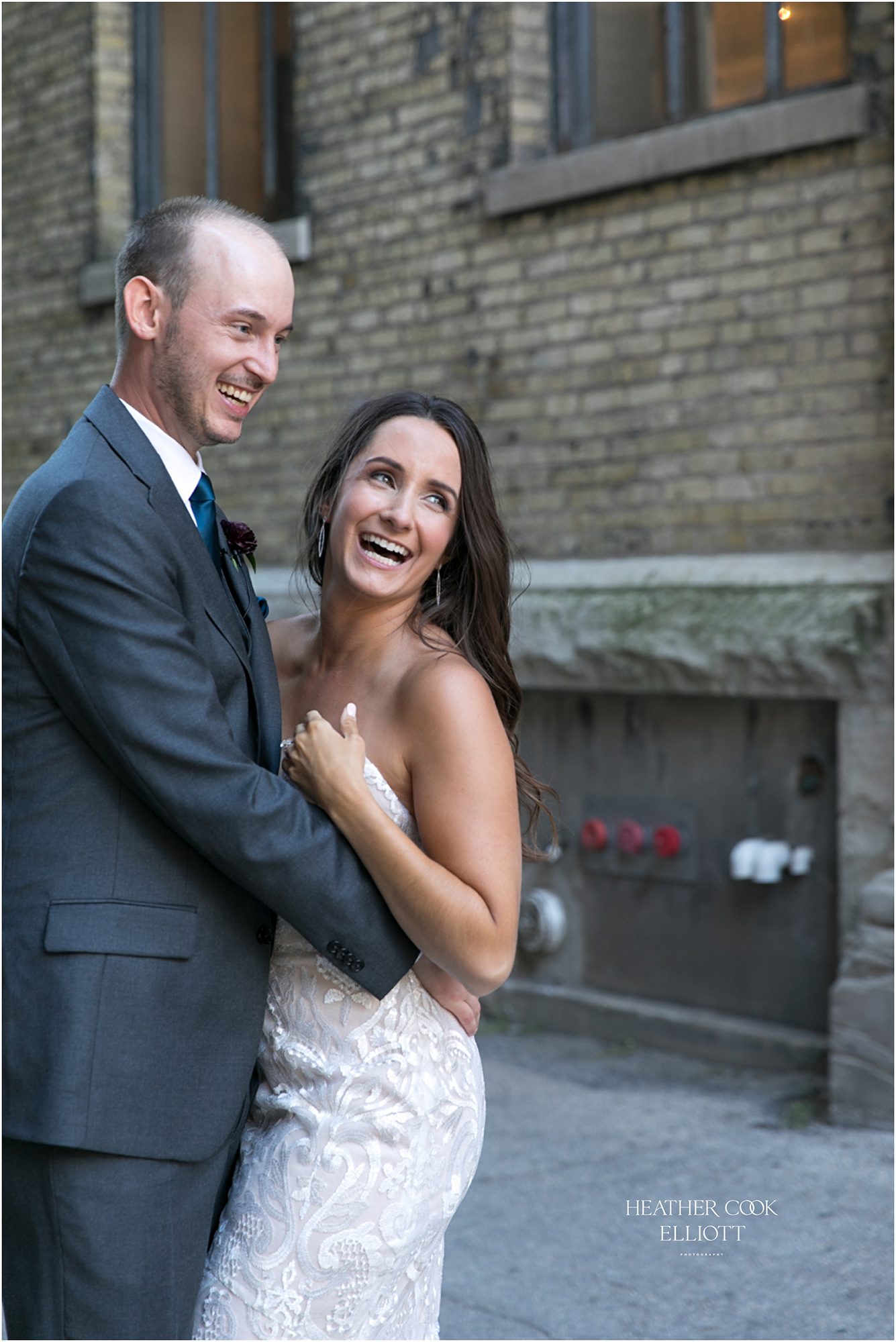 discovery world lakefront wedding with third ward first look