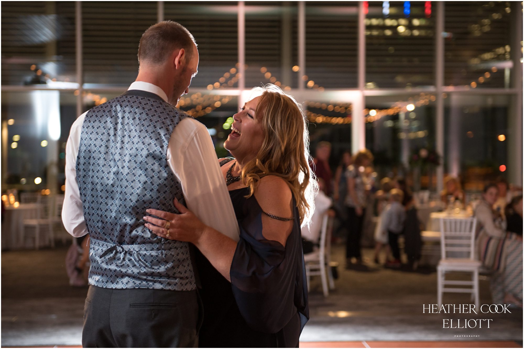 discovery world lakefront pavilion dancing 