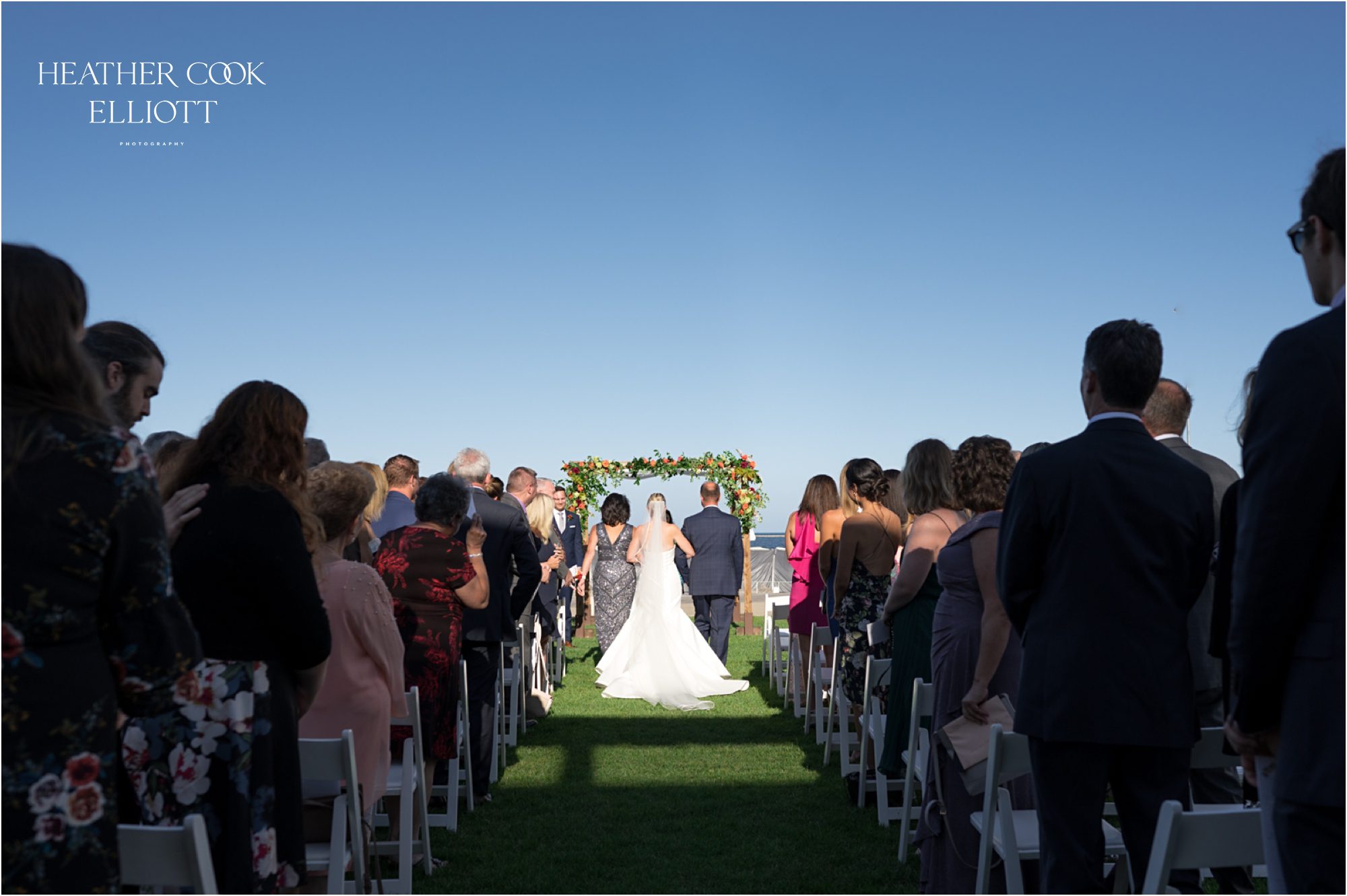 discovery world outdoor jewish wedding