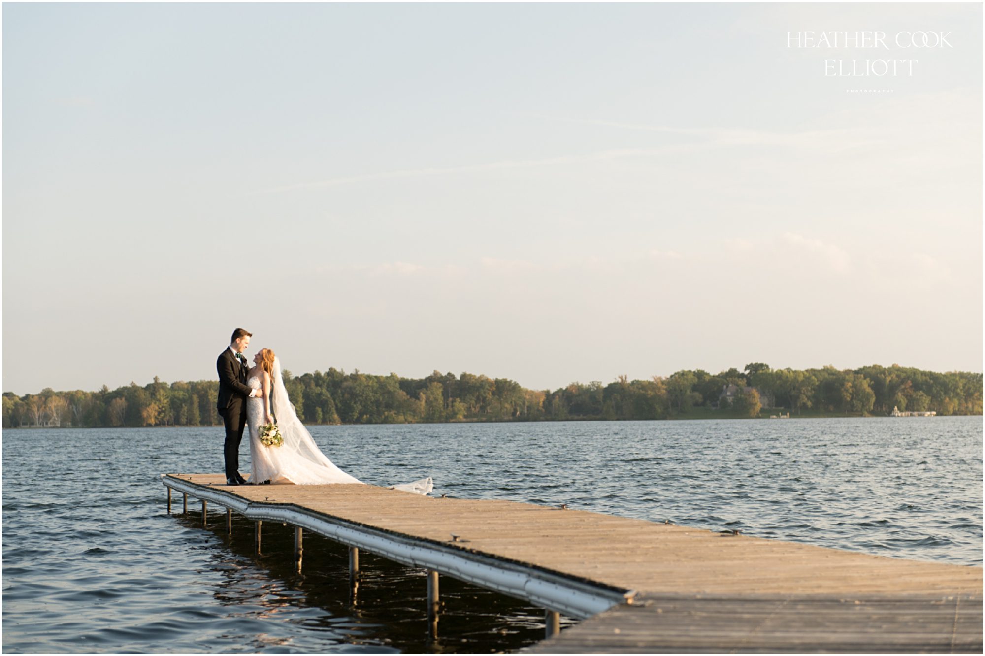 oconomowoc lake club fall wedding sunset portraits golden hour
