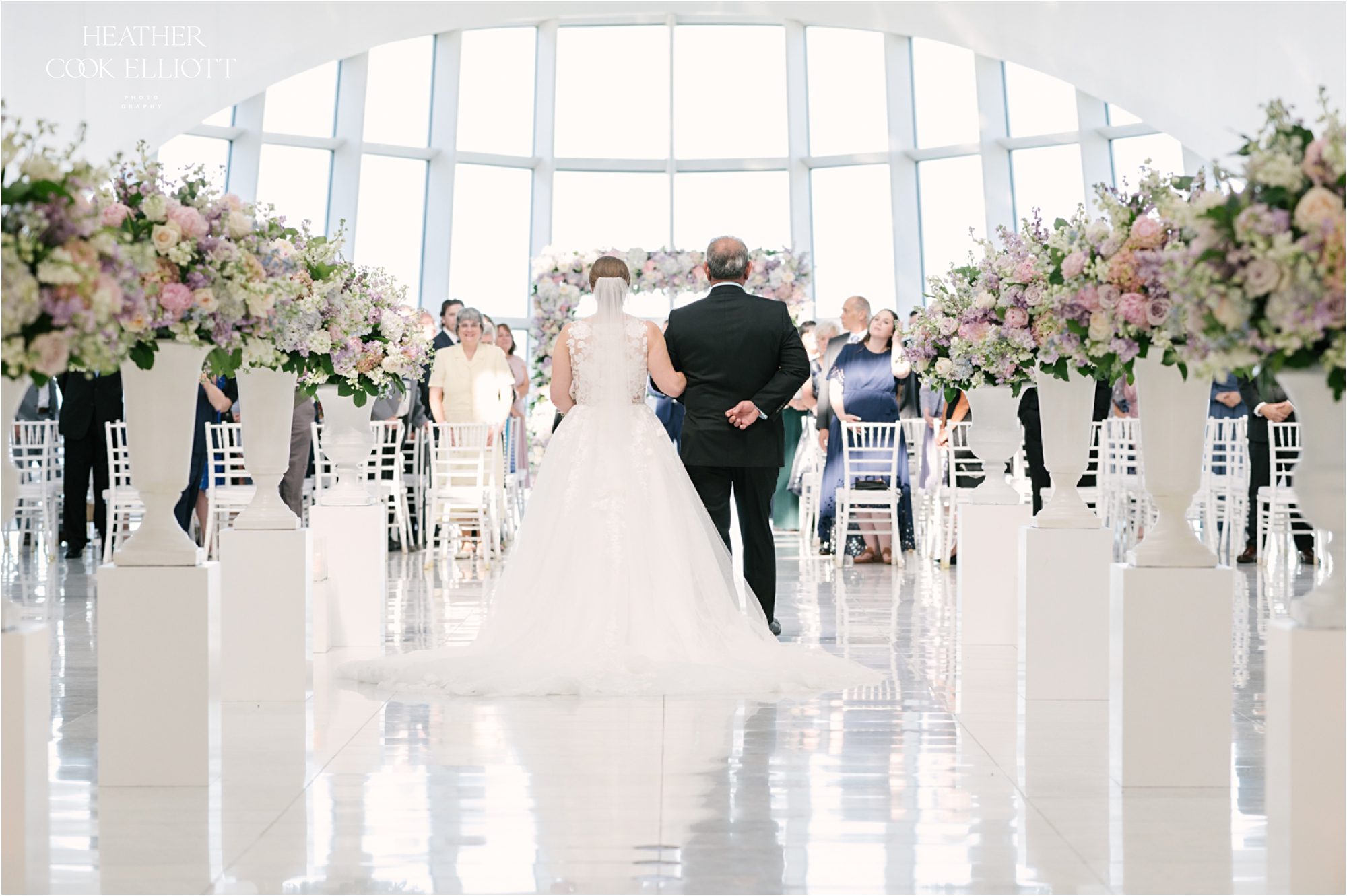 milwaukee art musuem wedding ceremony
