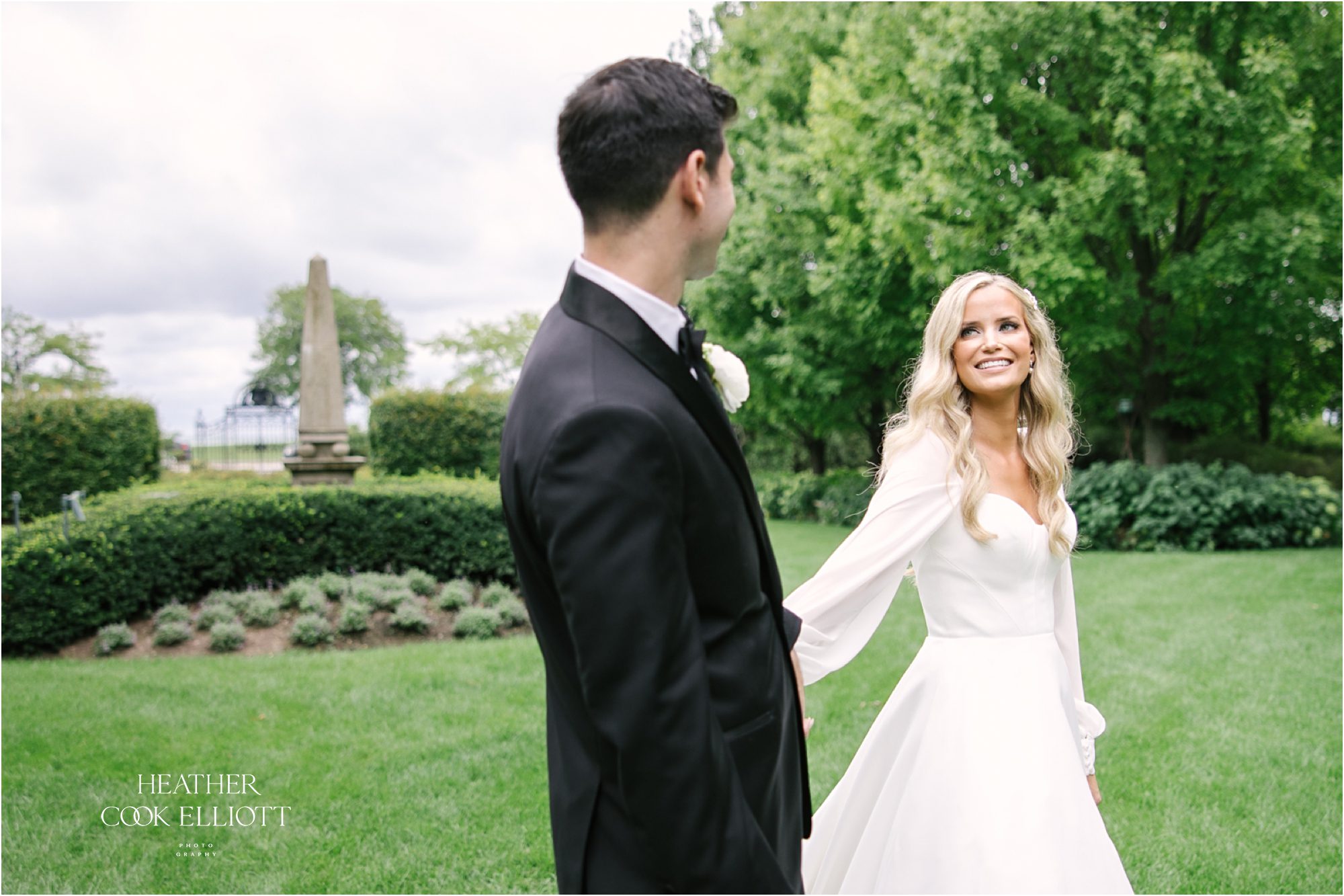 villa terrace first look and bridal portraits