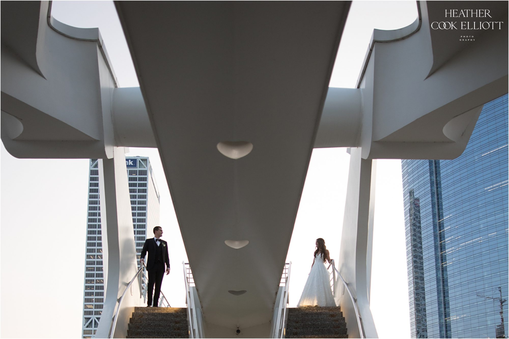 milwaukee art museum sunset portraits